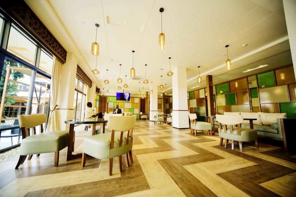Hotel Africana Kampala Exterior foto