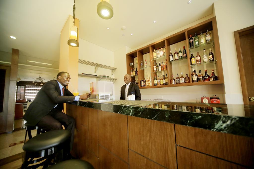 Hotel Africana Kampala Exterior foto