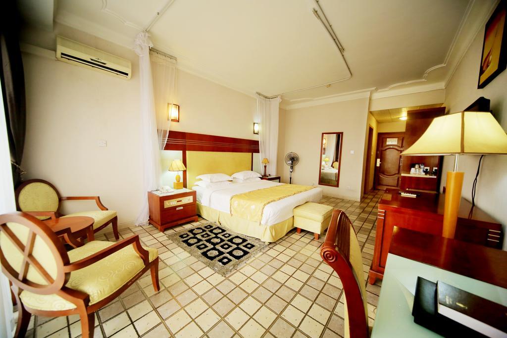 Hotel Africana Kampala Exterior foto