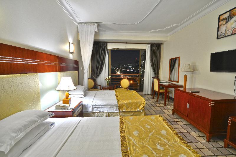 Hotel Africana Kampala Exterior foto