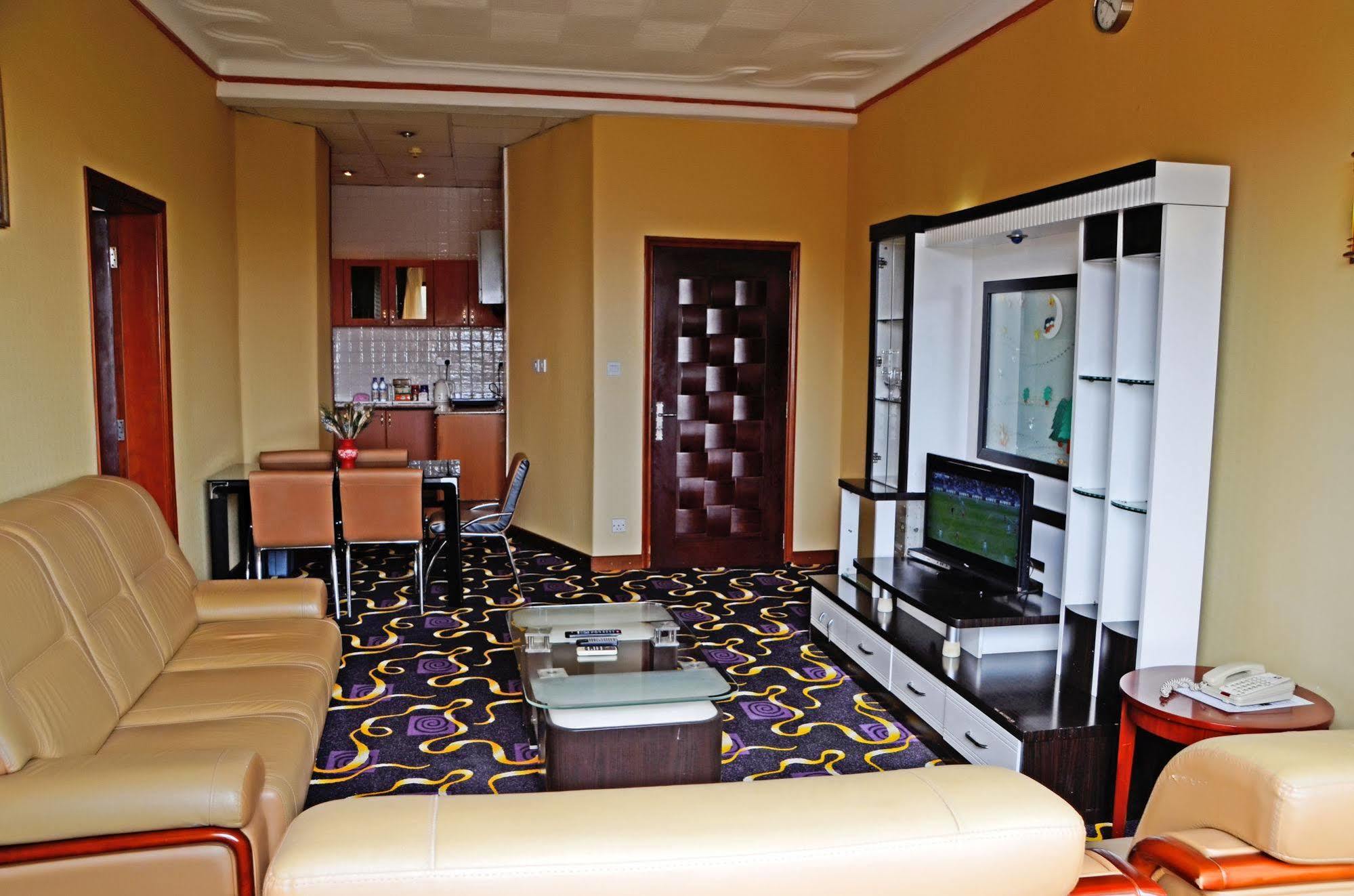 Hotel Africana Kampala Exterior foto