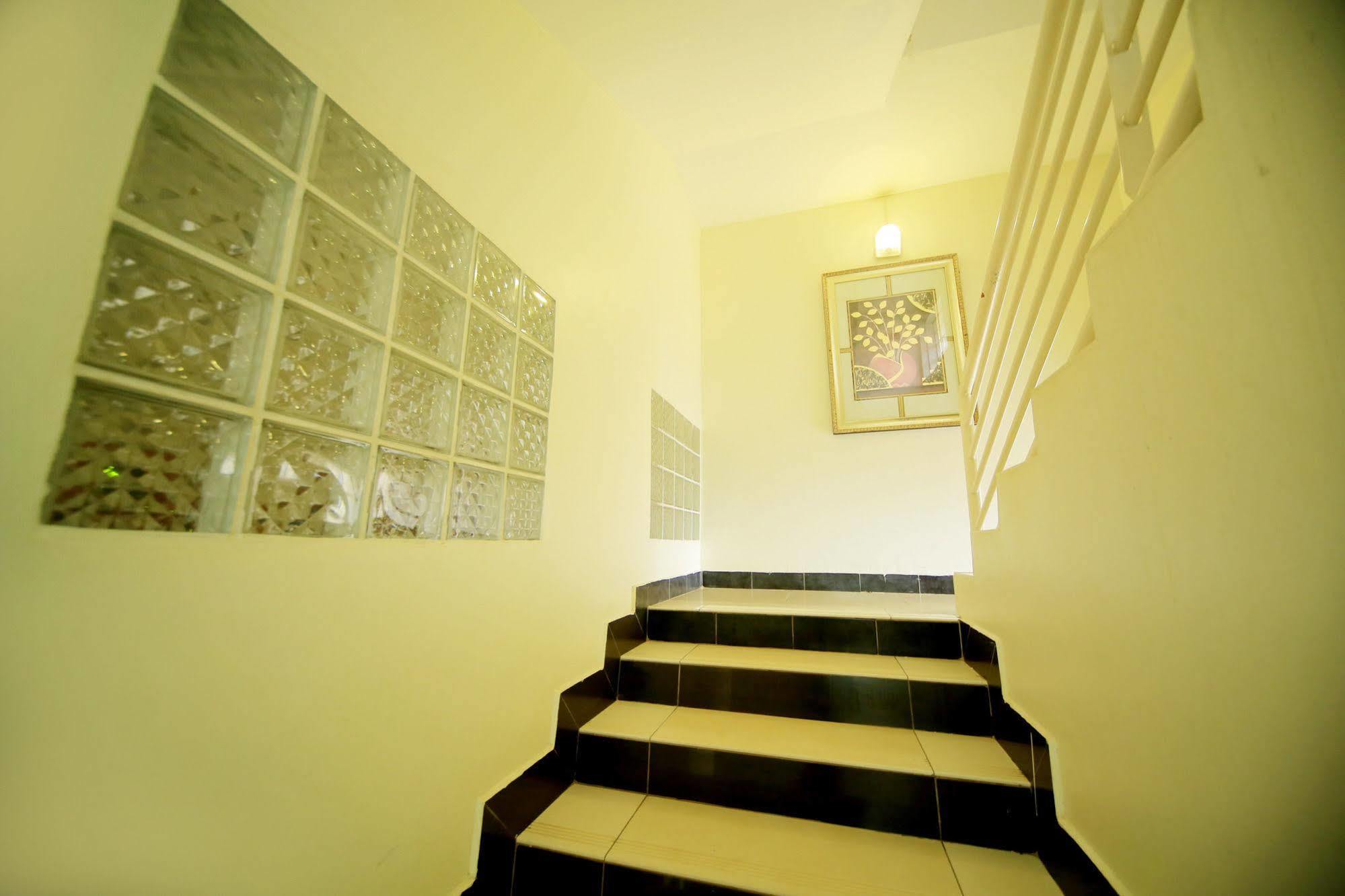 Hotel Africana Kampala Exterior foto